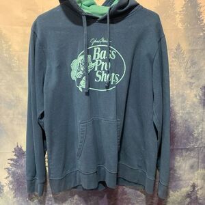 Women's Large‎ Bass Pro Hoodie